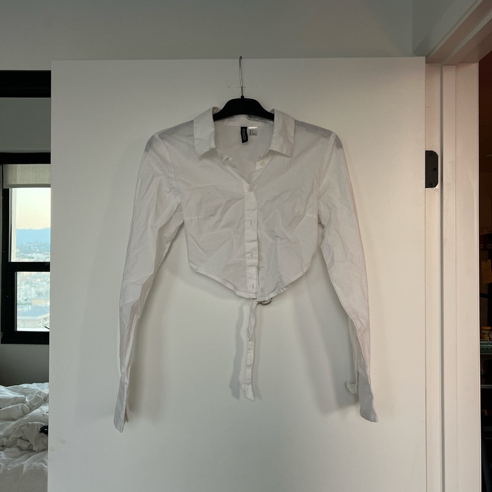 Cropped White Cutout Button Top